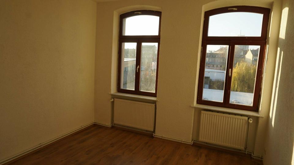 Etagenwohnung Halle (Saale) Büschdorf - 1 Zimmer, 17 m&sup2;, 216&euro; | Angebot:9747561