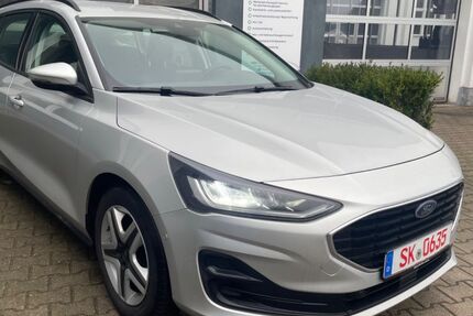 Ford Focus 52.998 km 20.899 € Leuna 06237