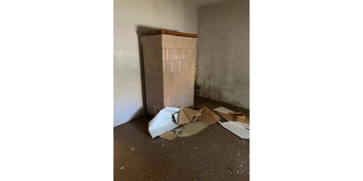 Mehrfamilienhaus, Wohnhaus Köthen (Anhalt) Köthen - 6 Zimmer, 125 m&sup2;, 33.500&euro; | Angebot:25774903