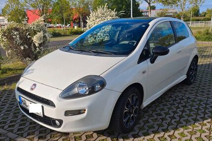 Fiat Punto 172.000 km 2.350 &euro; Halle 06132