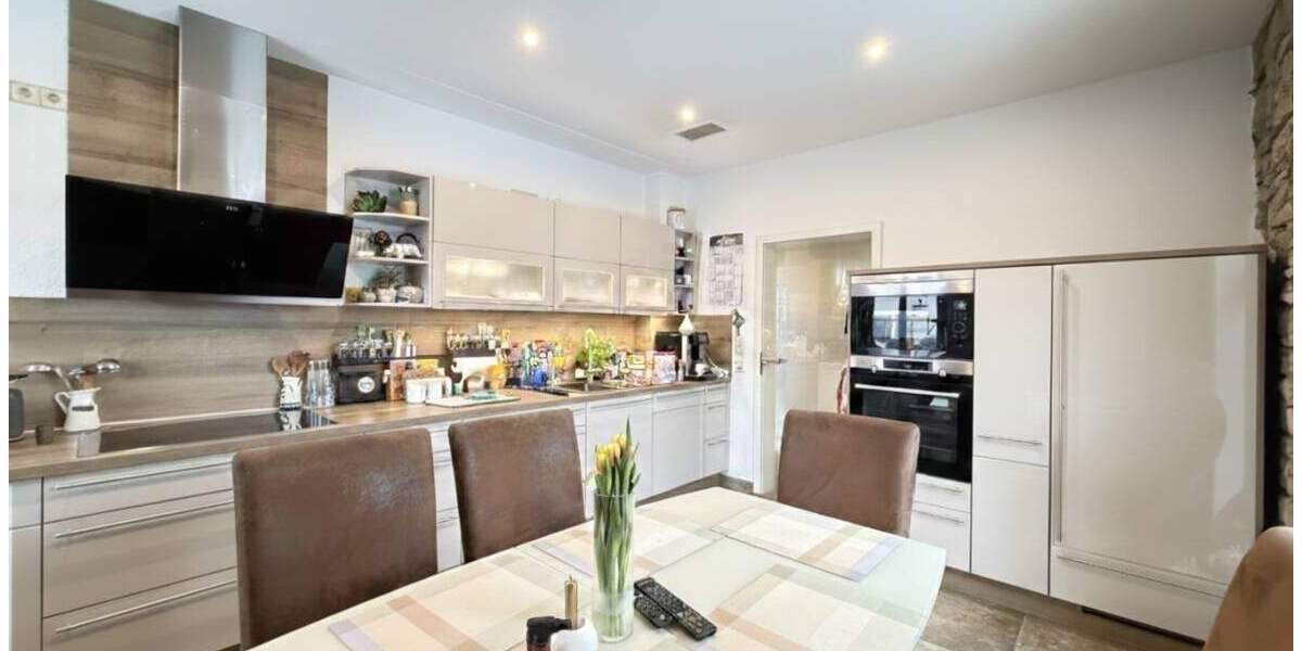 Einfamilienhaus Köthen - 6 Zimmer, 191 m&sup2;, 398.000&euro; | Angebot:25154040