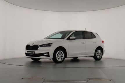 Skoda Fabia 8.610 km 18.889 &euro; Halle (Saale) 06126