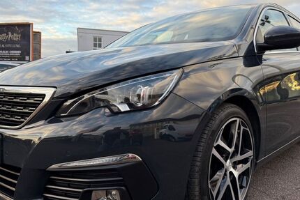 Peugeot 308 165.076 km 8.499 &euro; Halle(Saale) 06132