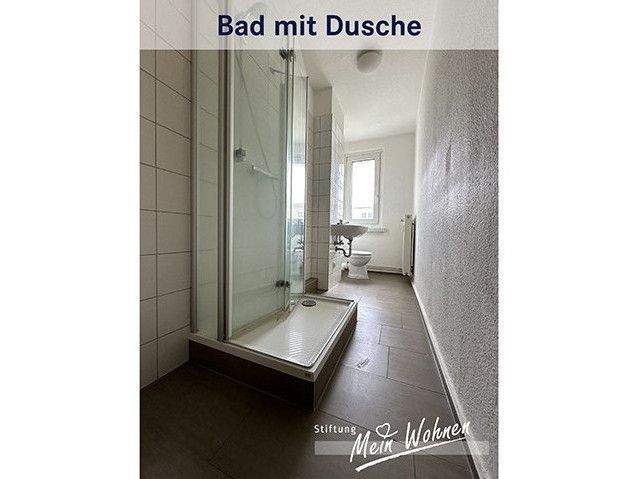 Etagenwohnung Bad Dürrenberg - 2 Zimmer, 48 m&sup2;, 294&euro; | Angebot:25356073