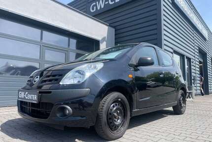 Nissan Pixo