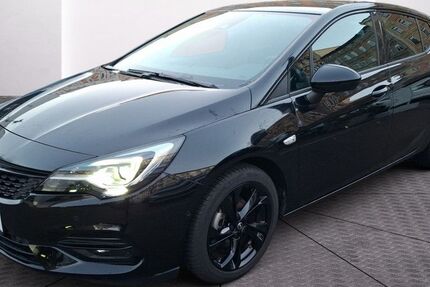 Opel Astra 8.076 km 17.980 &euro; Halle 06112