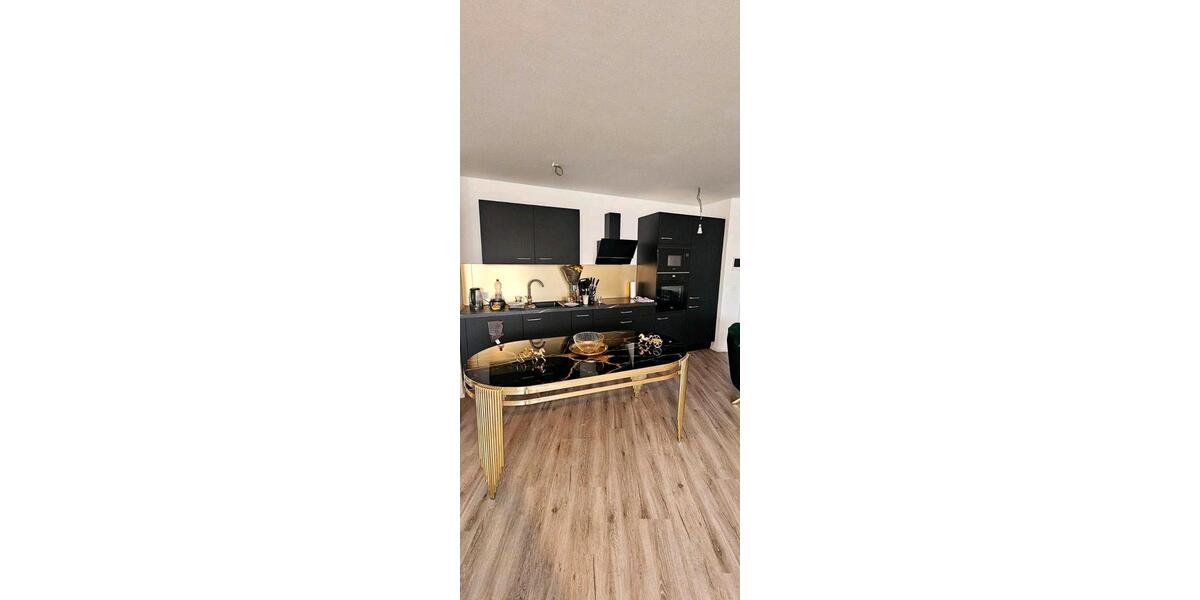 Etagenwohnung Halle (Saale) Halle-Neustadt - 3 Zimmer, 83 m&sup2;, 1.081&euro; | Angebot:24489975
