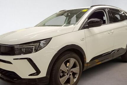 Opel Grandland (X) 10.800 km 23.750 &euro; Südliches Anhalt OT Radegast 06369