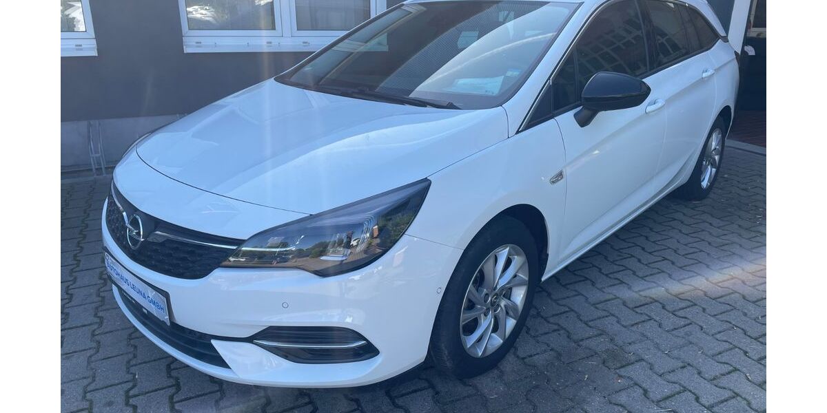 Opel Astra 13.998 km 19.899 &euro; Leuna 06237