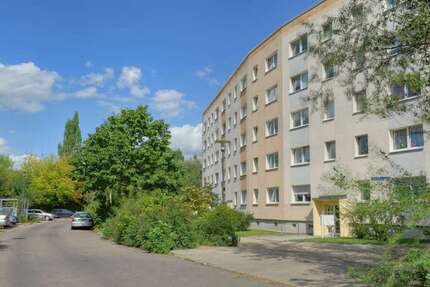 Wohnung zum Mieten in Halle 360 € 56.98 m² 3 zimmer