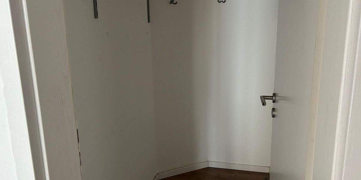 Etagenwohnung Merseburg Neumarkt (Vorstadt) - 4 Zimmer, 83 m&sup2;, 600&euro; | Angebot:26015636