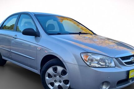 Kia Cerato 89.768 km 4.990 € Halle (Saale) 06128