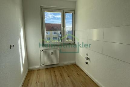 Wohnung Südliches Anhalt - 3 Zimmer, 59 m&sup2;, 390&euro; | Angebot:23331885