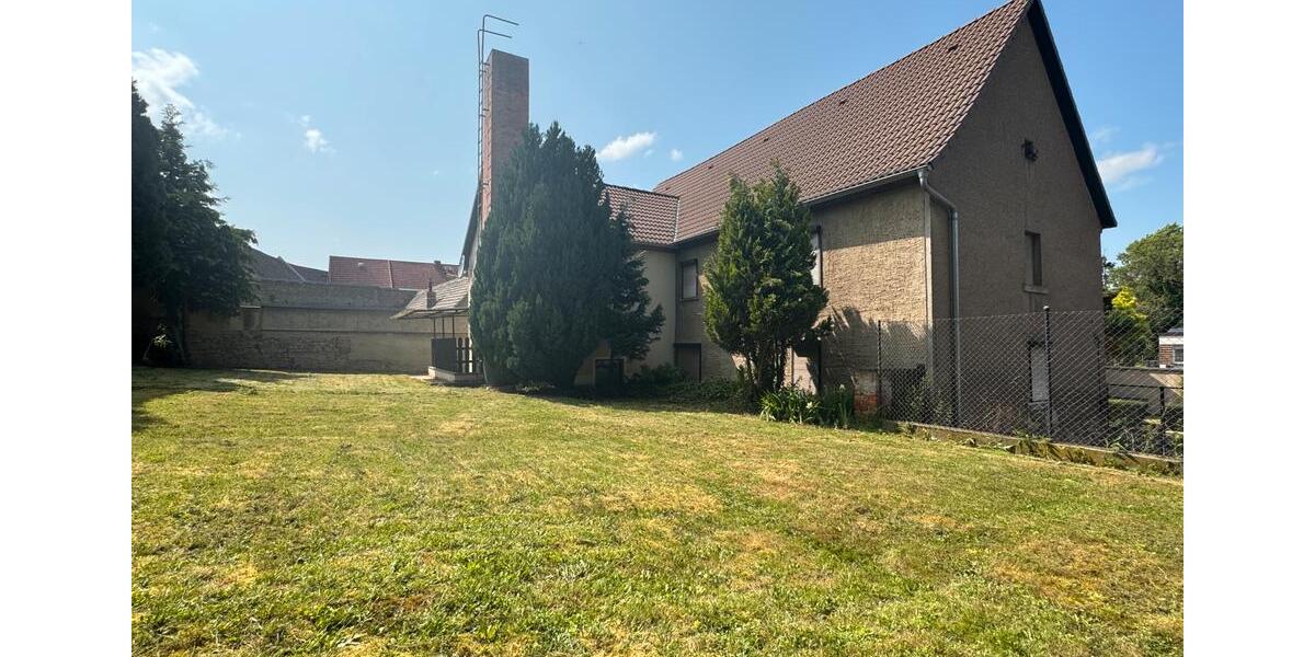 Einfamilienhaus Querfurt - 10 Zimmer, 196 m&sup2;, 200.000&euro; | Angebot:26075362