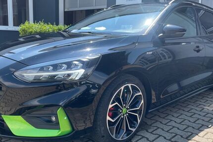 Ford Focus 131.998 km 12.499 &euro; Leuna 06237