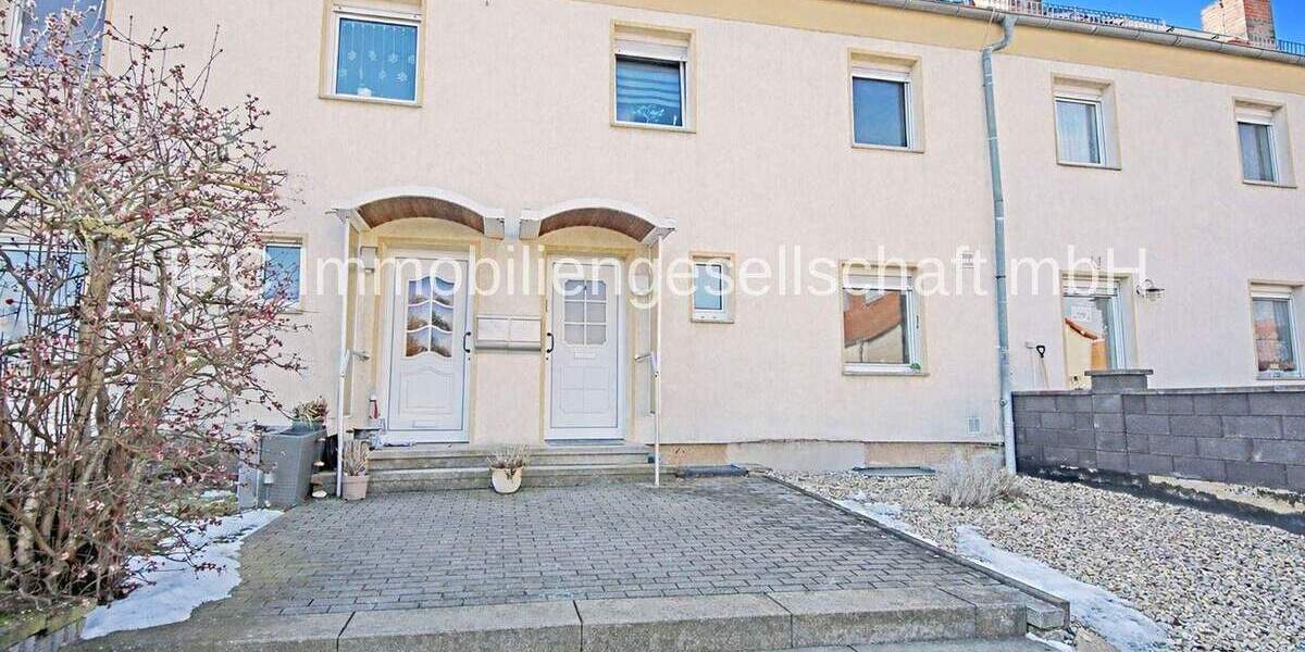 Reihenmittelhaus Bitterfeld-Wolfen Wolfen - 4 Zimmer, 80 m&sup2;, 125.000&euro; | Angebot:25705751