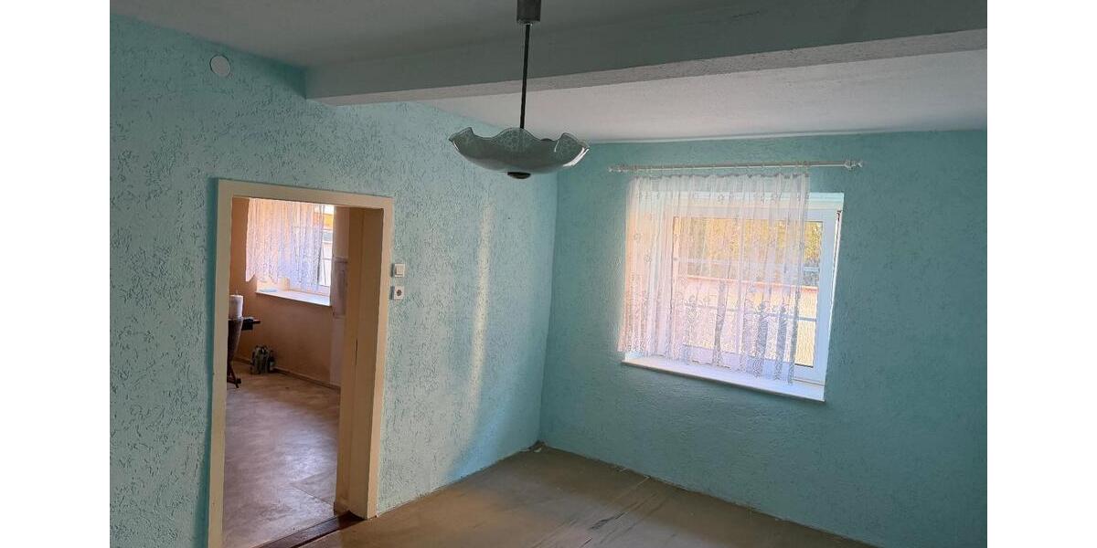 Einfamilienhaus Mücheln (Geiseltal) - 6 Zimmer, 110 m&sup2;, 84.000&euro; | Angebot:26571106
