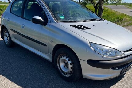 Peugeot 206 95.000 km 770 &euro; Leuna 06237
