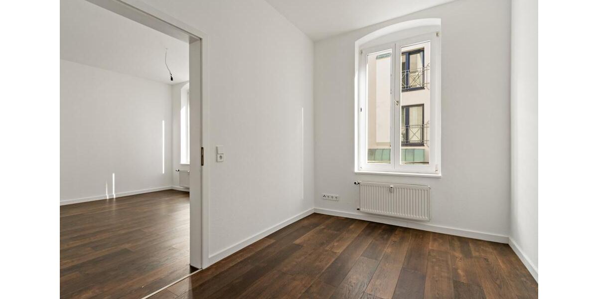 Etagenwohnung Halle (Saale) - 4 Zimmer, 98 m&sup2;, 890&euro; | Angebot:25379570