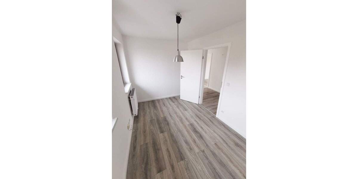 Doppelhaushälfte Leuna Zöschen - 4 Zimmer, 102 m&sup2;, 300.000&euro; | Angebot:24808711