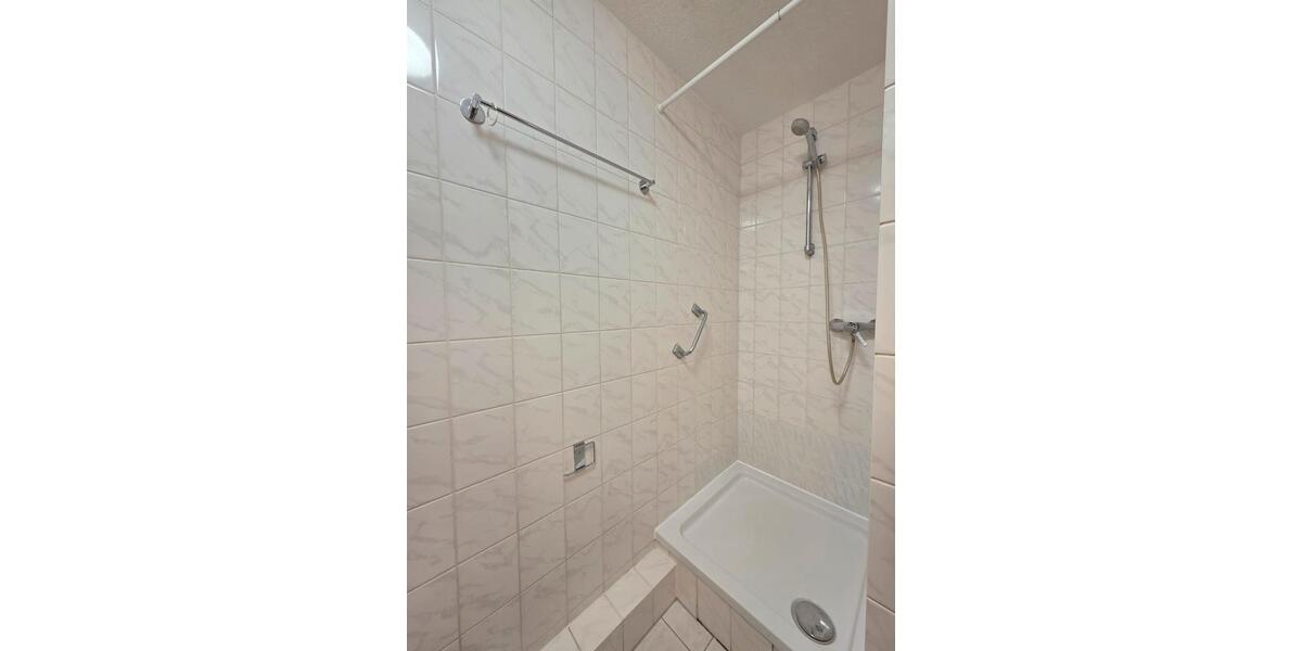 Dachgeschoßwohnung Markranstädt - 1 Zimmer, 33 m&sup2;, 69.000&euro; | Angebot:27445306