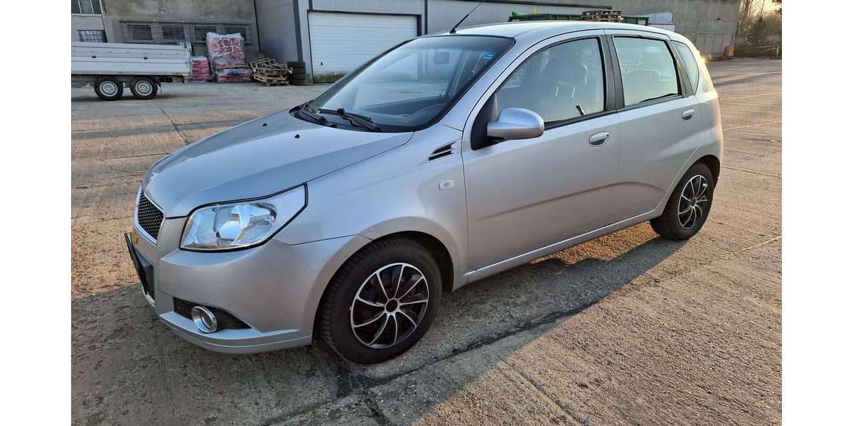 Chevrolet Aveo 152.020 km 1.399 &euro; Halle 06116
