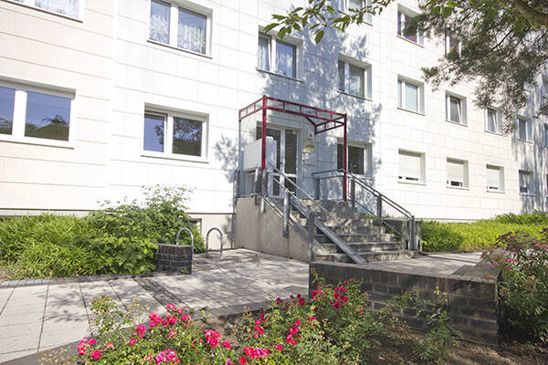 Etagenwohnung Halle (Saale) Südstadt - 3 Zimmer, 58 m&sup2;, 419&euro; | Angebot:26205448