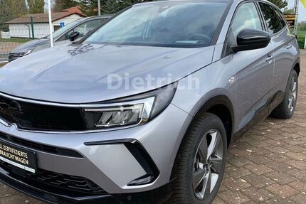 Opel Grandland (X) 11.700 km 26.990 € Salzatal OT Schwittersdorf 06198