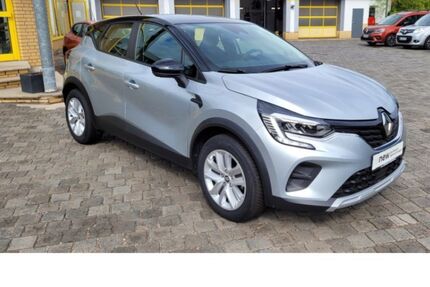 Renault Captur 15.669 km 15.995 &euro; Wolfen 06766