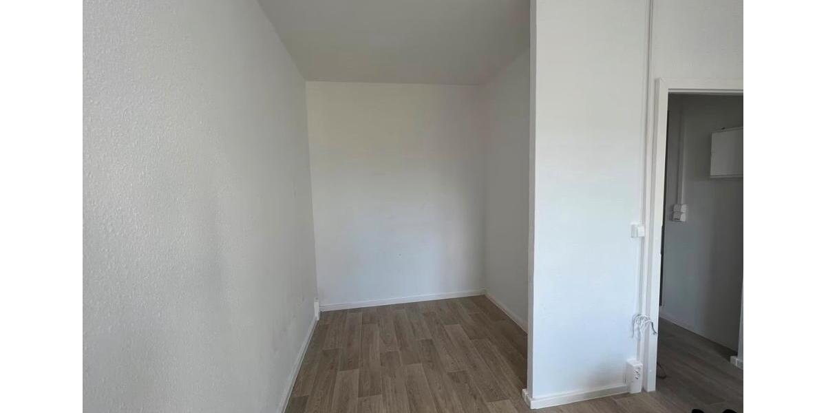 Etagenwohnung Halle (Saale) Dölau - 1 Zimmer, 31 m&sup2;, 305&euro; | Angebot:26511199