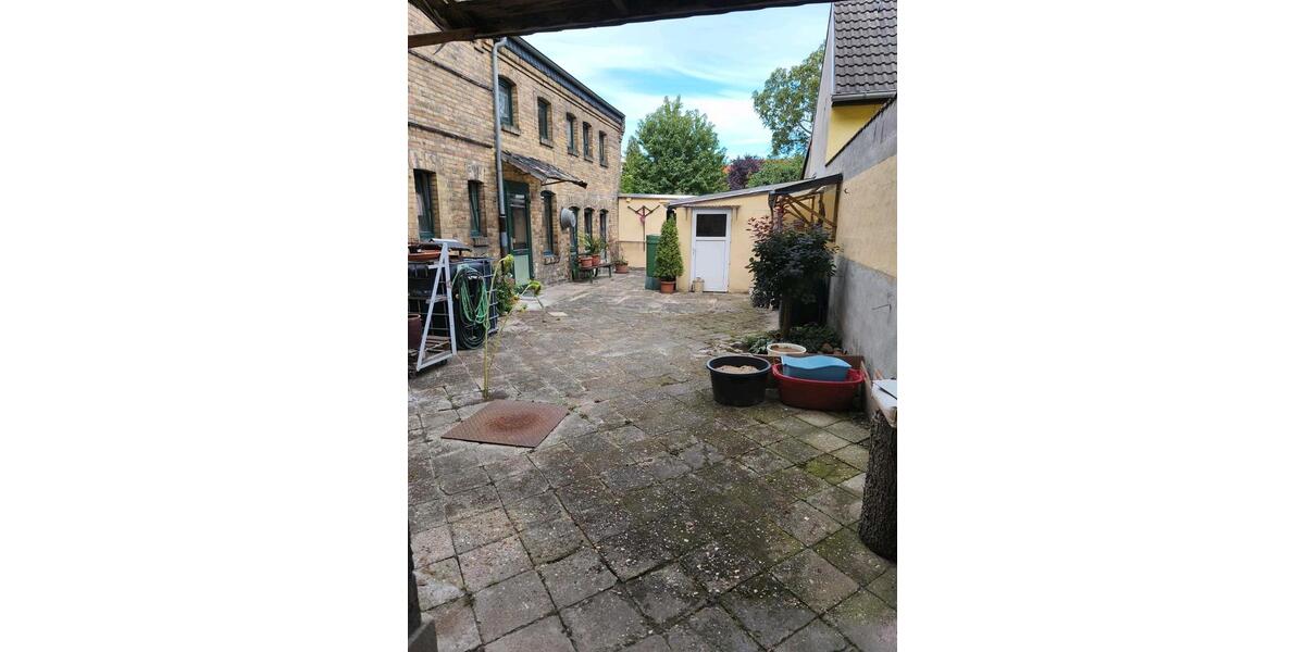 Mehrfamilienhaus, Wohnhaus Köthen (Anhalt) - 180.000&euro; | Angebot:25991523