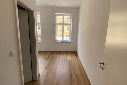 Wohnung Merseburg - 2 Zimmer, 47 m&sup2;, 420&euro; | Angebot:25403586