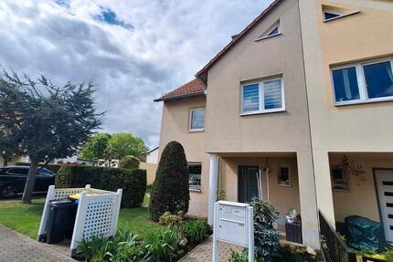 Haus Schkopau - 6 Zimmer, 166 m&sup2;, 445.000&euro; | Angebot:26269396