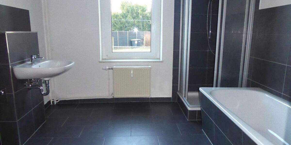 Etagenwohnung Markranstädt Großlehna - 3 Zimmer, 73 m&sup2;, 560&euro; | Angebot:24767572