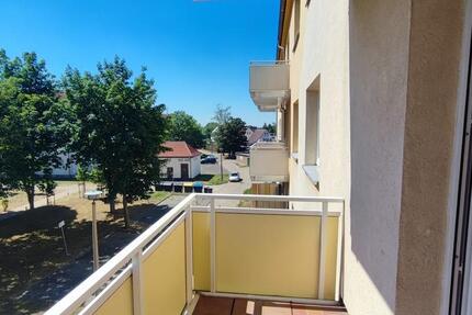 Tolle Singlewohnung mit Balkon! 2 zimmer