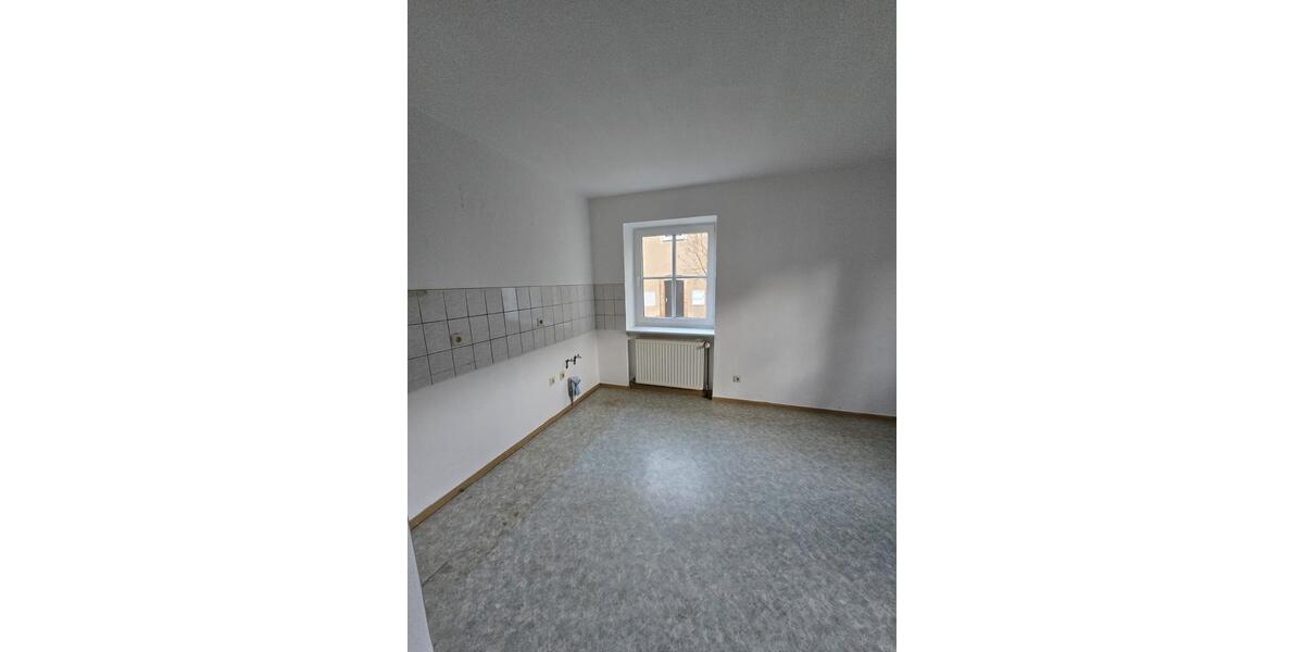 Etagenwohnung Bad Lauchstädt - 2 Zimmer, 46 m&sup2;, 280&euro; | Angebot:25805157