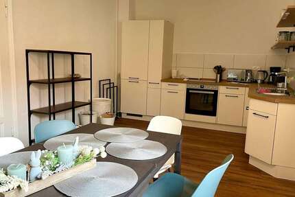 Wohnung zum Mieten in HalleSaale 2.250 € 155 m² 5 zimmer