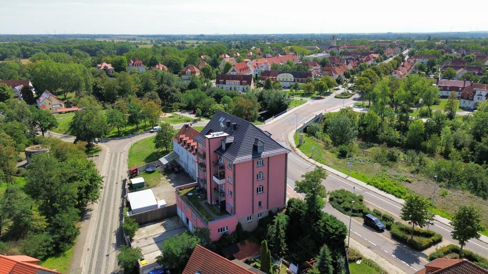 Etagenwohnung Leuna - 4 Zimmer, 106 m&sup2;, 800&euro; | Angebot:25959300