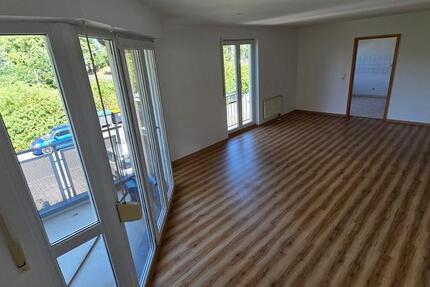 Wohnung Schkeuditz - 3 Zimmer, 83 m&sup2;, 187.000&euro; | Angebot:27642204