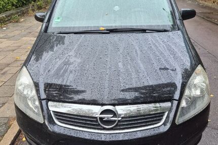 Opel Zafira 189.000 km 2.590 &euro; Halle (Saale) 06124
