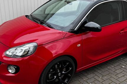 Opel Adam 64.719 km 9.999 &euro; Halle 06110