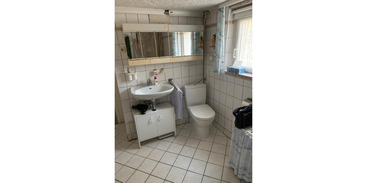 Einfamilienhaus Bad Dürrenberg - 3 Zimmer, 74 m&sup2;, 60.000&euro; | Angebot:25263084