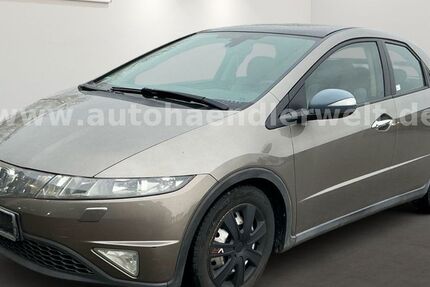 Honda Civic 128.344 km 4.199 &euro; Brehna 06796