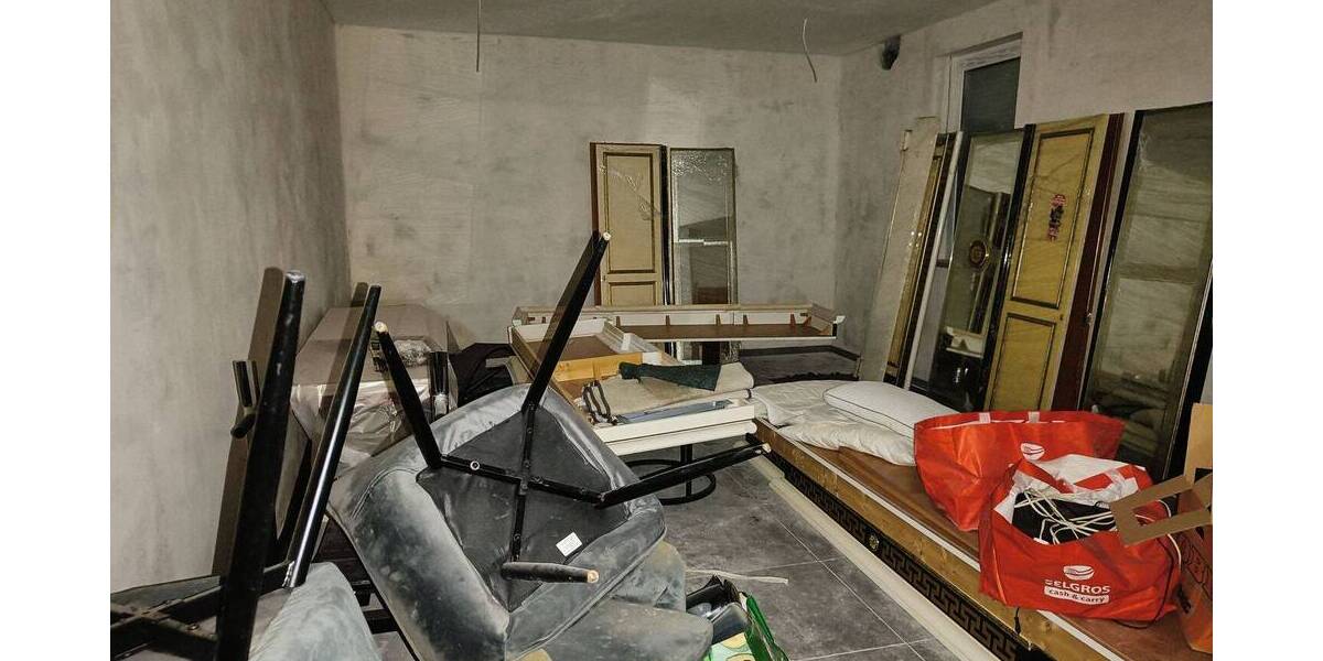 Mehrfamilienhaus, Wohnhaus Halle (Saale) Radewell-Osendorf - 8 Zimmer, 248 m&sup2;, 379.000&euro; | Angebot:26308898