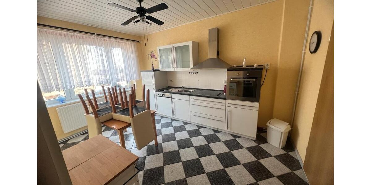 Etagenwohnung Eisleben (Lutherstadt) - 3 Zimmer, 85 m&sup2;, 530&euro; | Angebot:24563449