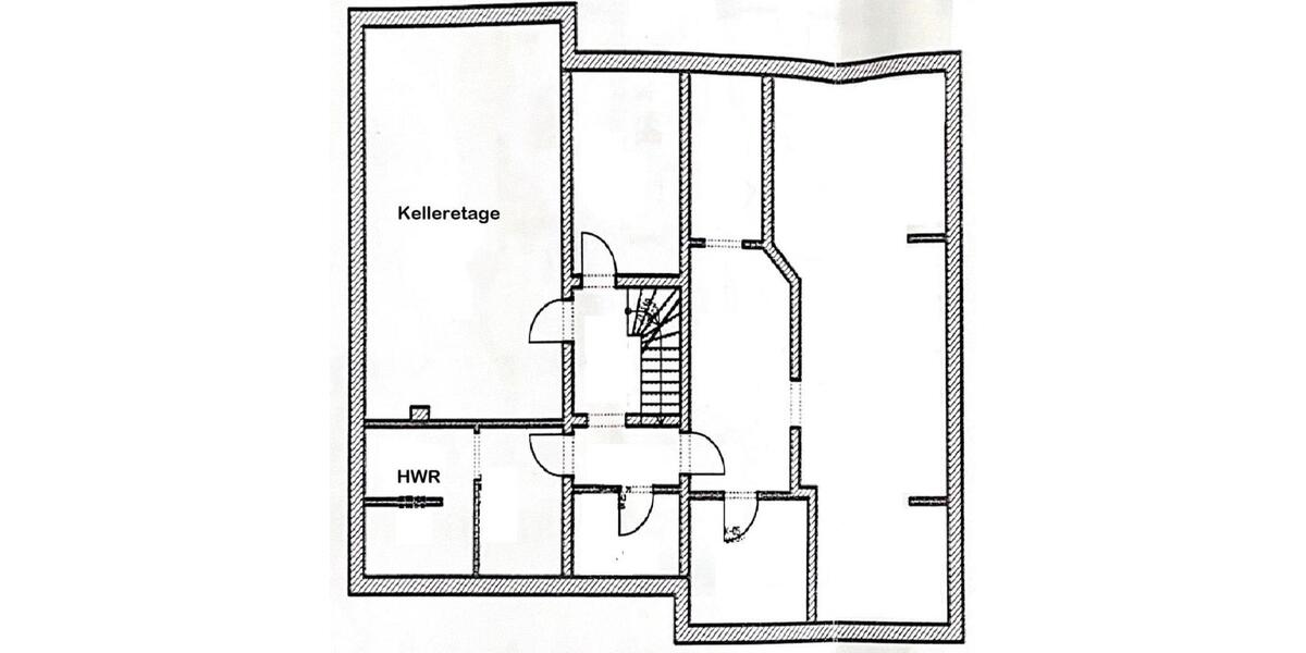 Mehrfamilienhaus, Wohnhaus Kabelsketal - 10 Zimmer, 320 m&sup2;, 780.000&euro; | Angebot:26816246