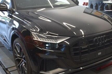 Audi Q8 61.165 km 65.920 &euro; Halle (Saale) 06110