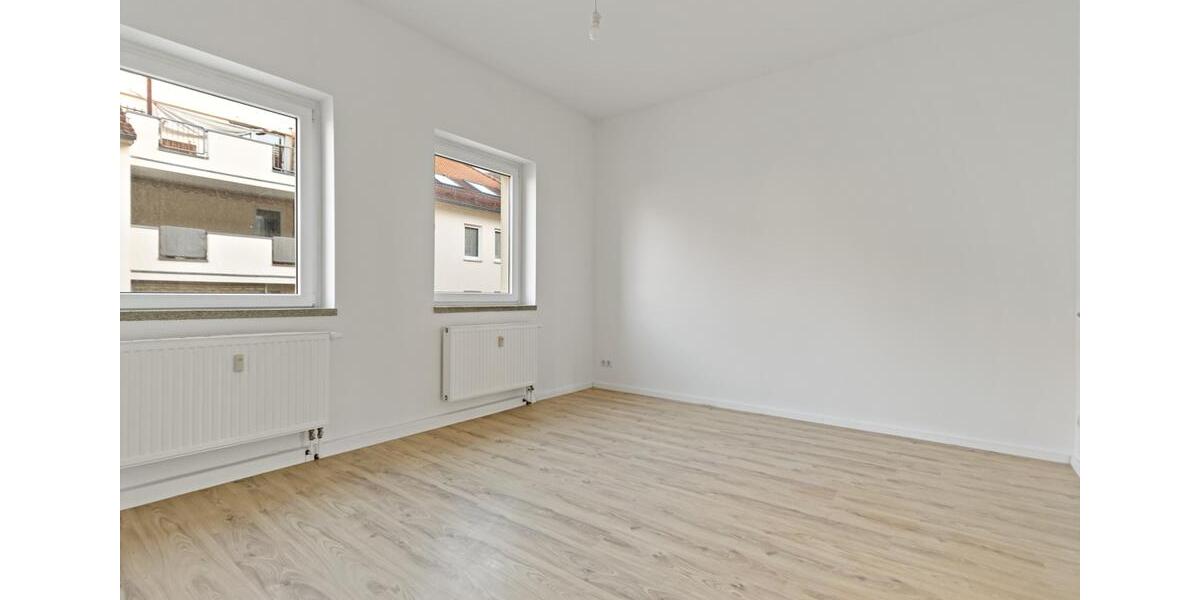 Etagenwohnung Halle (Saale) Büschdorf - 2.5 Zimmer, 73 m&sup2;, 559&euro; | Angebot:25540634