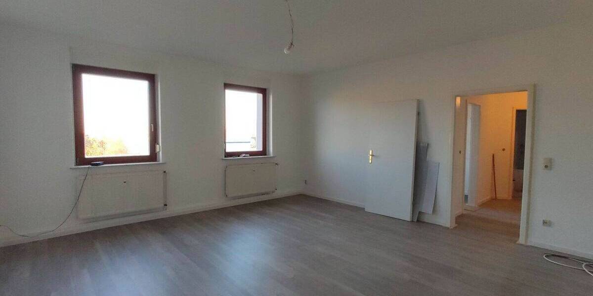 Etagenwohnung Bitterfeld Bitterfeld - 2 Zimmer, 69 m&sup2;, 520&euro; | Angebot:26799303