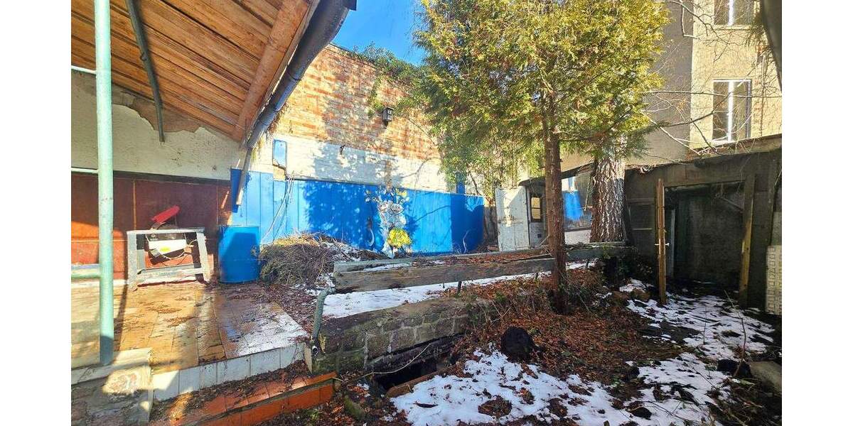 Reihenmittelhaus Köthen (Anhalt) Köthen - 7 Zimmer, 180 m&sup2;, 25.000&euro; | Angebot:25209942